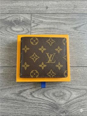 Louis Vuitton Monogram Canvas Brown and Gold Men's Wallet